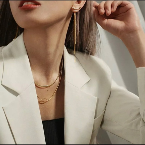 SPARKLY, SEXY & ELEGANT LONG TASSELS EARRINGS TO CALL THE ATTENTION OF EVERYONE - Picture 10 of 12